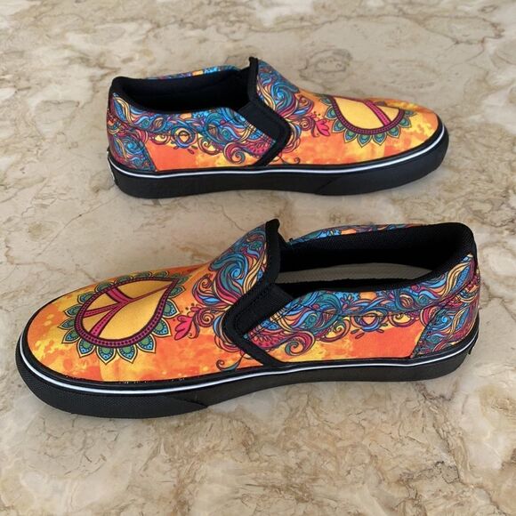 NWOT Yes We Vive Peace Sign Multicolour Slip On Sneakers - Picture 7 of 13